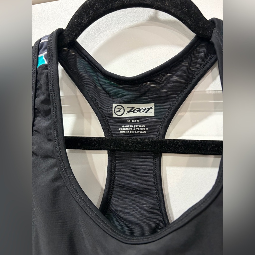 Medium Zoot Women's Performance Tri Top raceerback - Picture 4 of 6